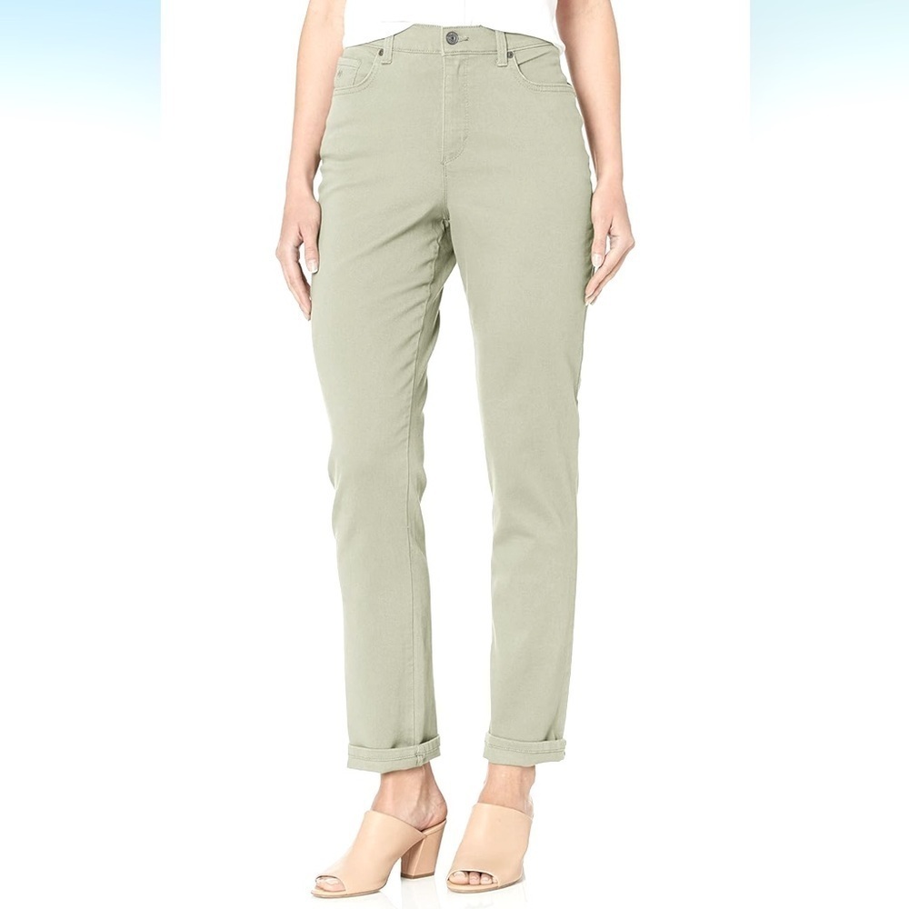Gloria Vanderbilt Amanda Jeans – Size 16 | Colored Denim | Great Conditi…​